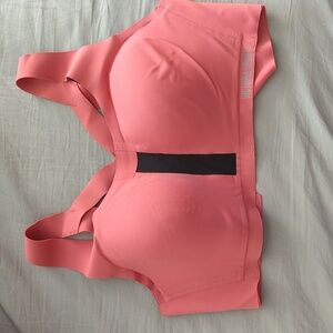 Victoria Secret Sports Bra 34D